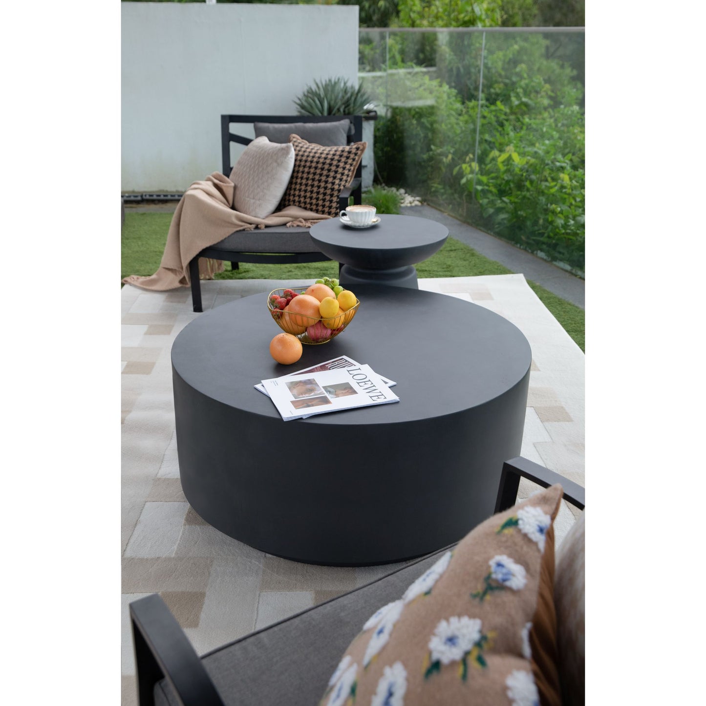 Steintisch Couchtisch ROME für Innen und Außen Coffee Table ROME Mittel - houseofhome24
