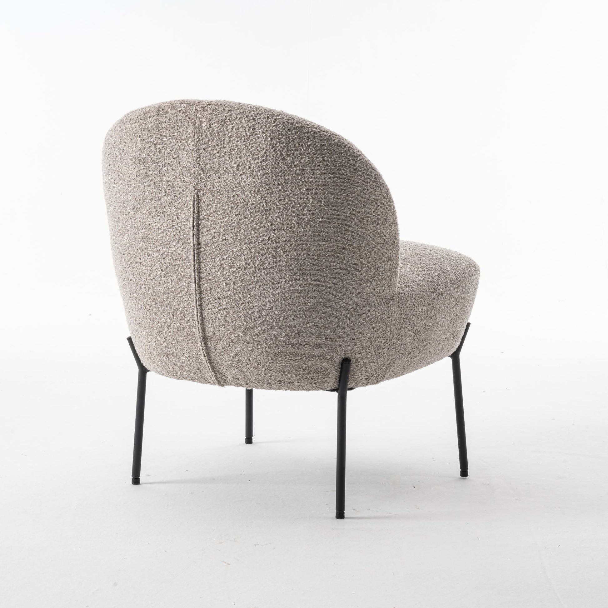 Kuscheliger Loungestuhl zum Wohlfühlen mit Teddy-Stoff in Taupe | Wohnzimmerstuhl Boucléstoff - Modern - houseofhome24