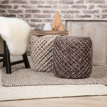 Handgefertigter und veganer Pouf zum Sitzen aus Naturmaterialien „Weda“ in Coffee | Passend zu vielen Teppichen - houseofhome24